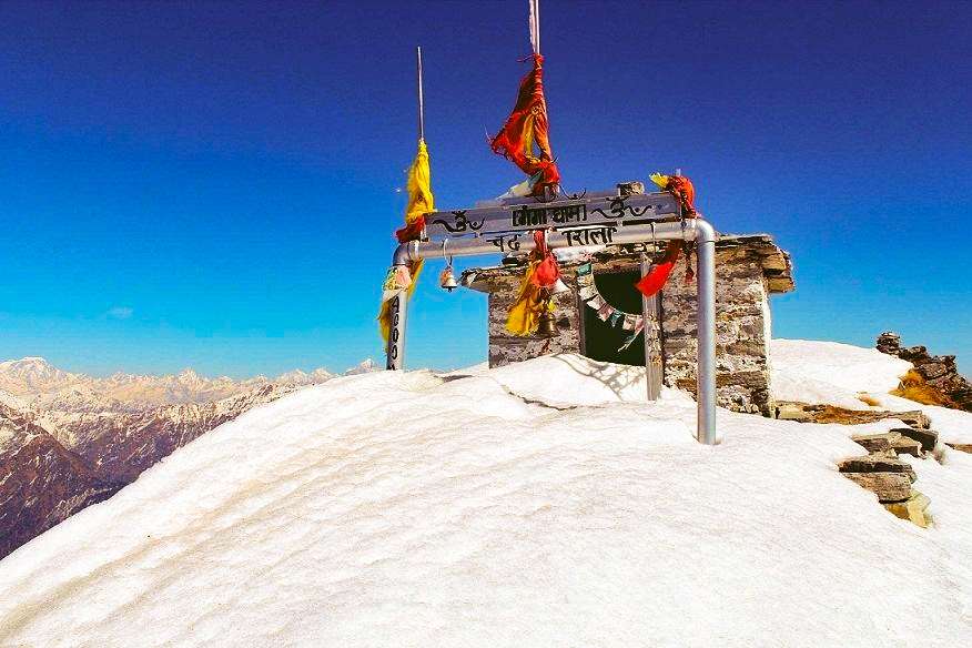 Chandrashila Summit Trek: A Complete Guide to an Unforgettable Himalayan Adventure