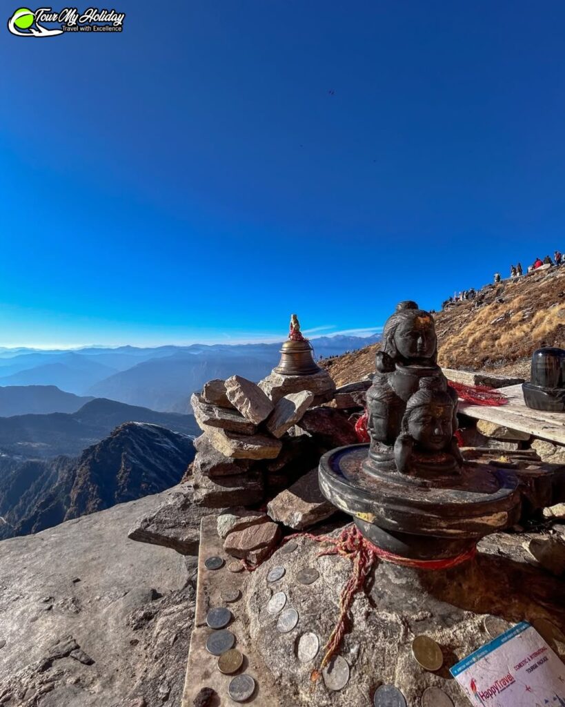Trek to Tungnath Chandrashila from Delhi - A Mesmerizing Escape