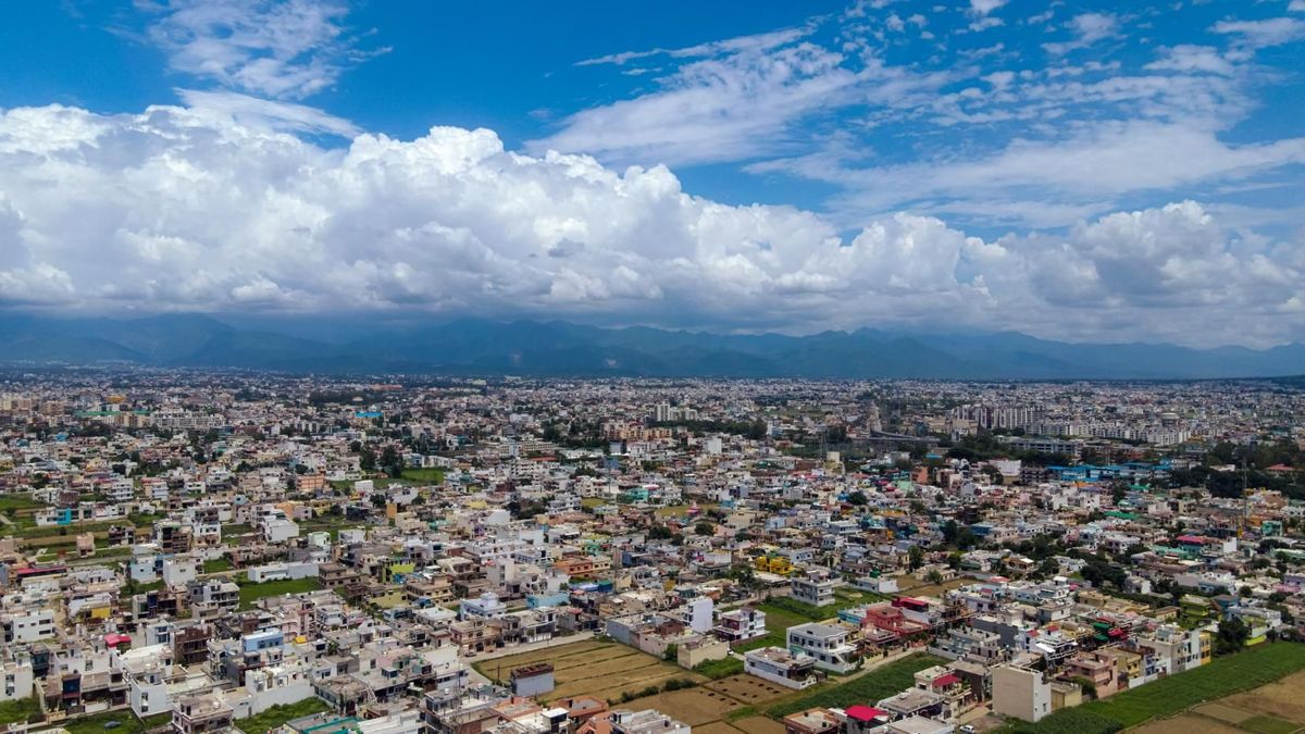 Best Places to visit in Dehradun | Top Tourist Attractions | 2025