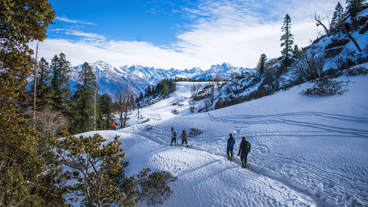 Kedarkantha Tour Package: Snowy Trails, Stunning Views, Ultimate Trek Experience